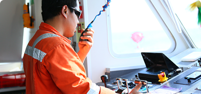 Gemi Elektroniği ve Haberleşme Teknisyeni kapak fotoğrafı