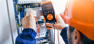 Elektrik Teknisyeni kapak fotoğrafı